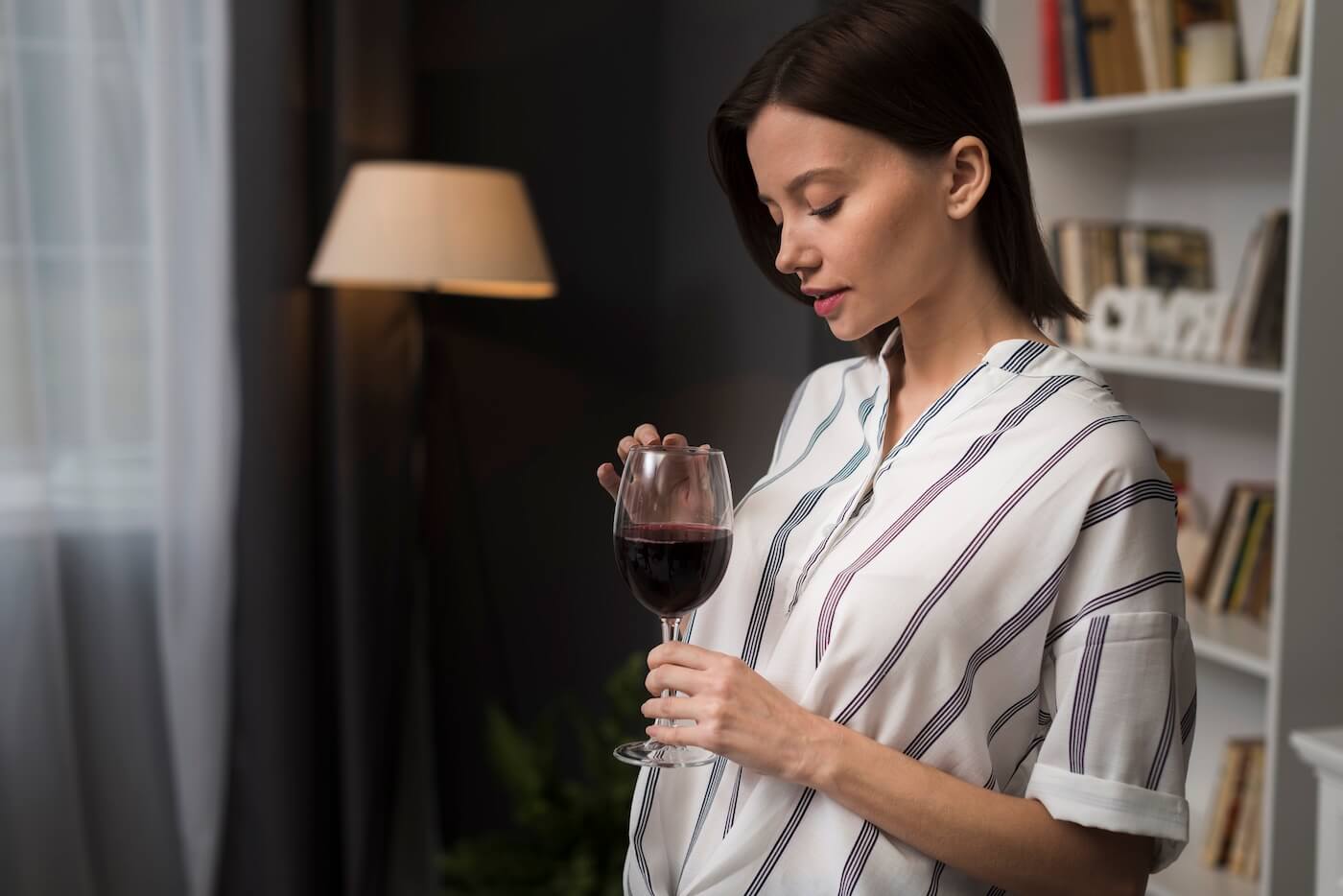 femme-a-verre-vin